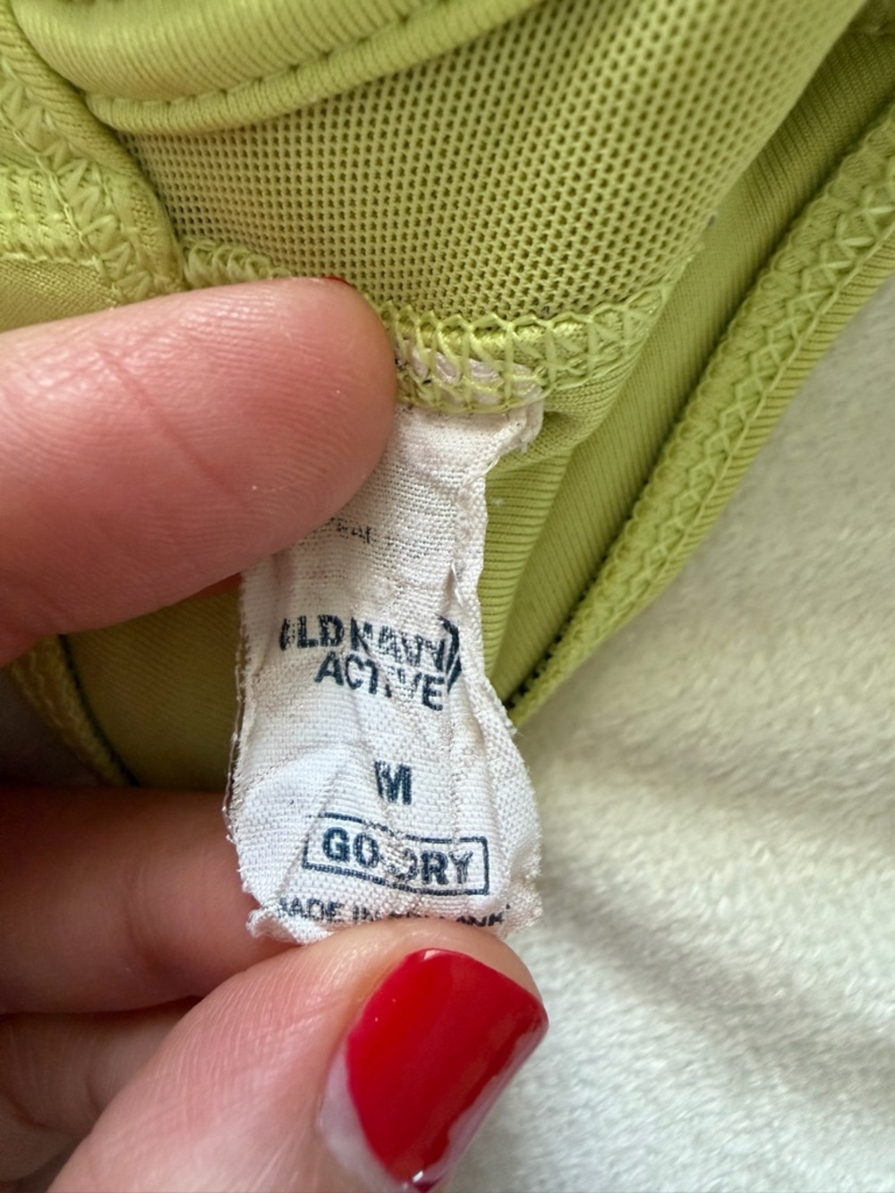 Old Navy Lime Green Crossback Sports Bra - Picture 2 of 4